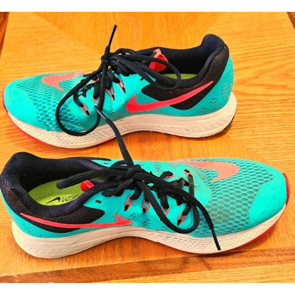 Nike Women's Air Zoom Elite 7 Running Shoe in Hyper Jade Punch Size 7.5 - Picture 4 of 5